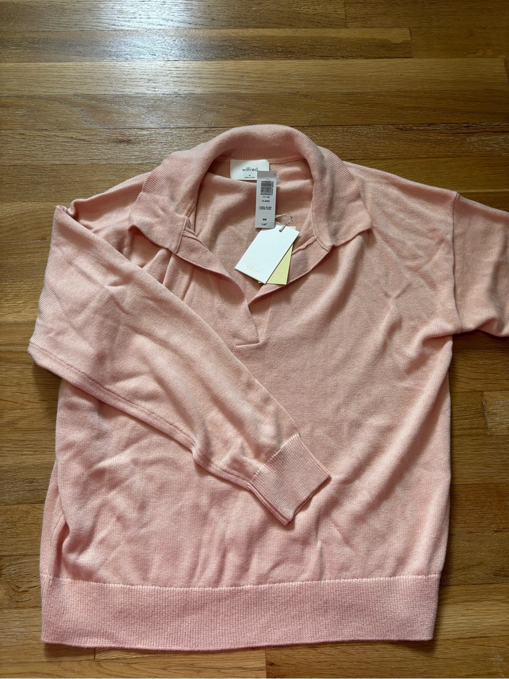 New - Aritizia Women’s Wilfred Oversized Wool V-neck Sweater - Medium - Peach